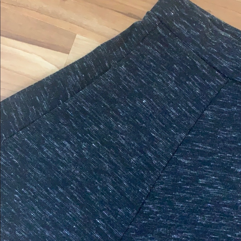 Mini skirt - Picture 2 of 5